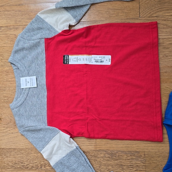 OKIE DOKIE AND CARTER'S BRANDS TODDLER BOYS SHIRT BUNDLE OF 4 ITEMS SIZE 3T - Picture 3 of 16